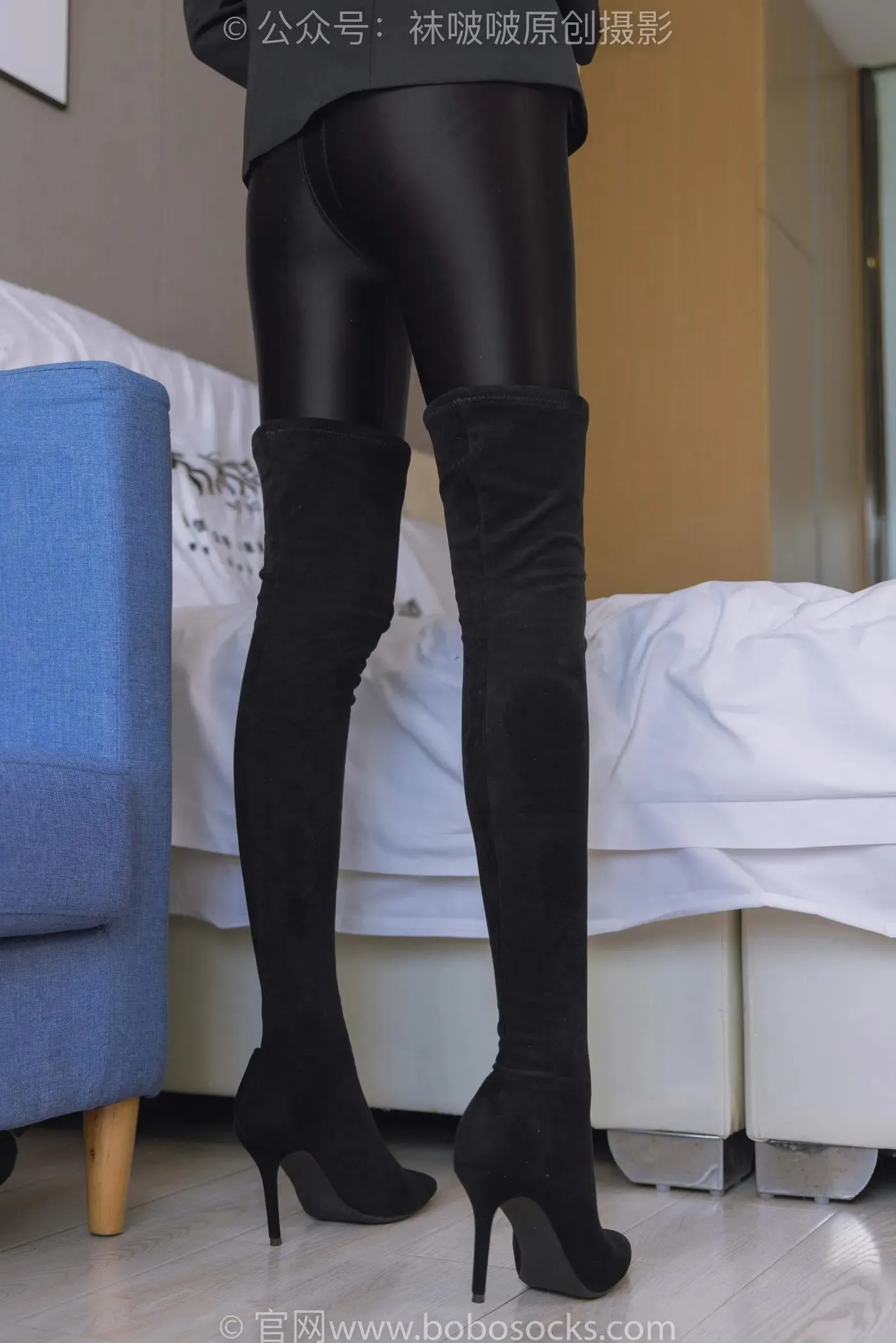 [BoBoSocks袜啵啵]NO.188 小甜豆-连体泳衣、高跟长靴、短肉丝、裸足 [147P]插图4